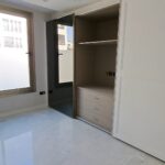 ۲۰۰ متر / نوساز / دو طرف نور