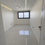 آپارتمان ۱۶۵ متر/سه خواب/نوساز