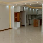 آپارتمان 130 متر/ دوطرف نور