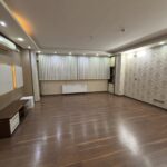 آپارتمان ۱۰۰ متری / شیک / دو خواب