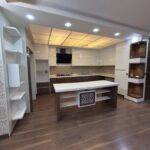 آپارتمان ۱۰۰ متری / شیک / دو خواب